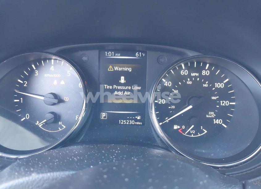 Photo 7 of 2018 Nissan Rogue SPORT S (VIN JN1BJ1CPXJW157251)