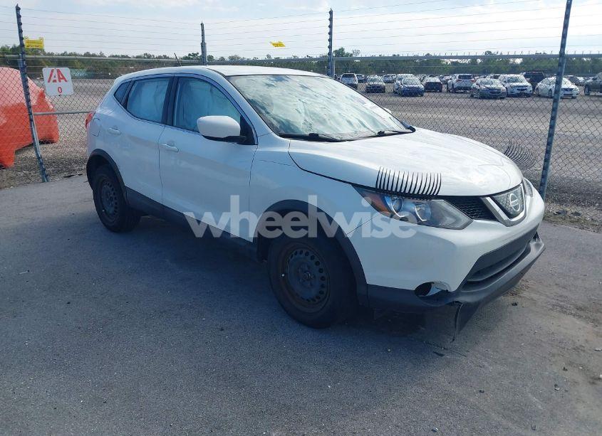 2018 Nissan Rogue SPORT S (VIN JN1BJ1CPXJW181775) main photo