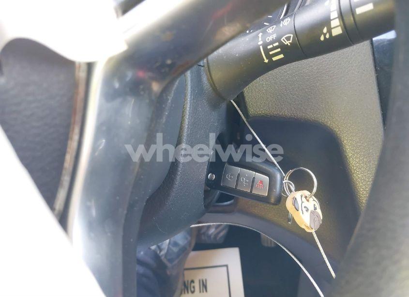 Photo 11 of 2018 Nissan Rogue SPORT S (VIN JN1BJ1CPXJW189620)