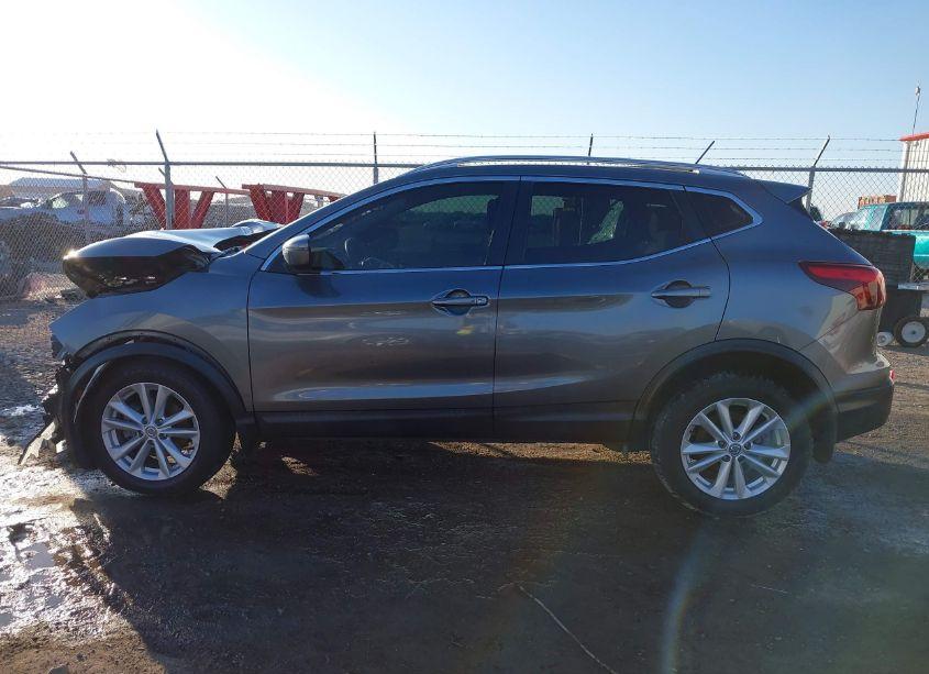 Photo 15 of 2018 Nissan Rogue SPORT SV (VIN JN1BJ1CPXJW195465)