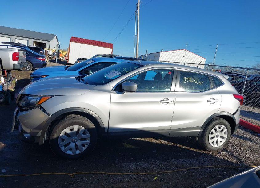 Photo 14 of 2019 Nissan Rogue SPORT S (VIN JN1BJ1CPXKW215148)