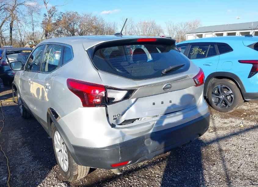 Photo 6 of 2019 Nissan Rogue SPORT S (VIN JN1BJ1CPXKW215148)