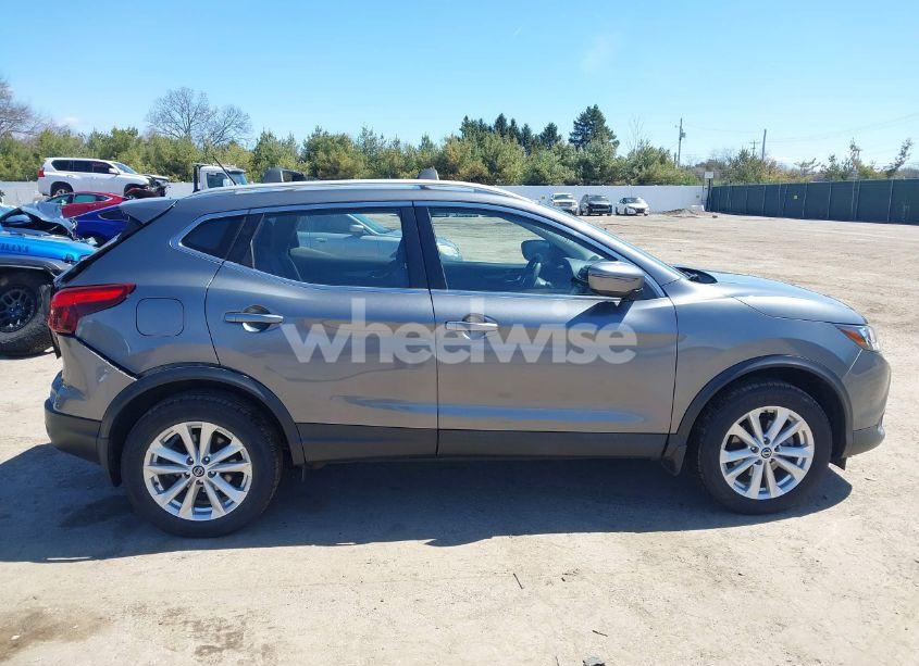 Photo 14 of 2019 Nissan Rogue SPORT SV (VIN JN1BJ1CPXKW234881)