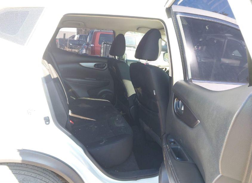 Photo 8 of 2019 Nissan Rogue SPORT S (VIN JN1BJ1CPXKW236551)