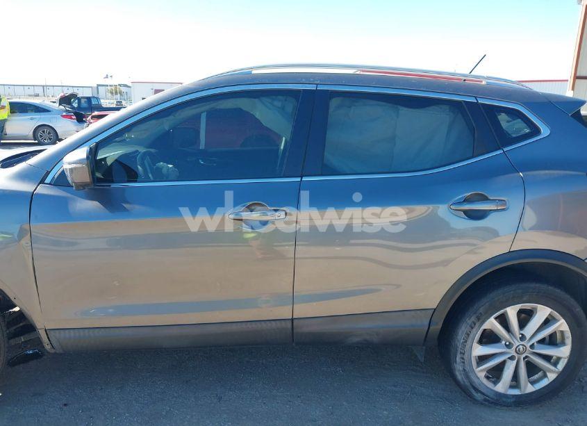 Photo 15 of 2019 Nissan Rogue SPORT SV (VIN JN1BJ1CPXKW242592)
