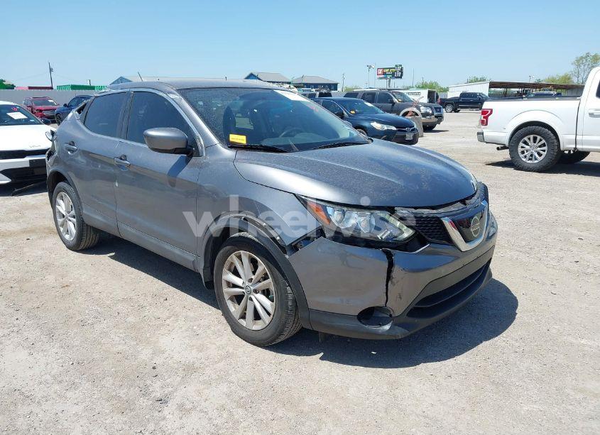2019 Nissan Rogue SPORT S (VIN JN1BJ1CPXKW525588) main photo