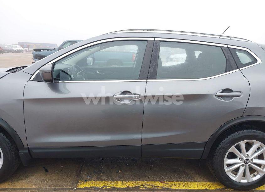 Photo 14 of 2019 Nissan Rogue SPORT SV (VIN JN1BJ1CPXKW526367)