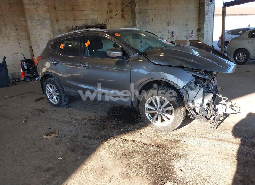 2017 Nissan Rogue SPORT SV (VIN JN1BJ1CR0HW108734) main photo