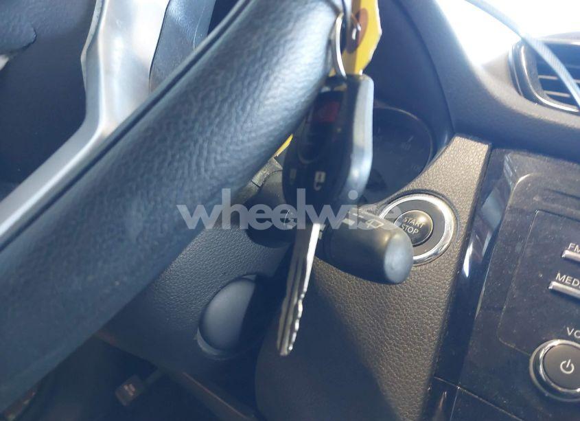 Photo 11 of 2017 Nissan Rogue SPORT SV (VIN JN1BJ1CR0HW108734)