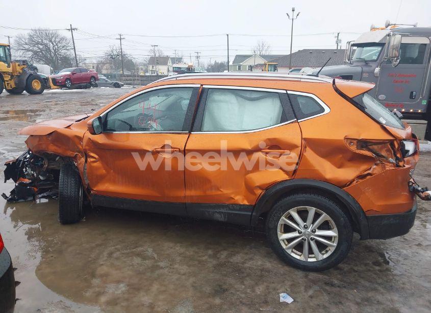 Photo 16 of 2017 Nissan Rogue SPORT SV (VIN JN1BJ1CR0HW131253)