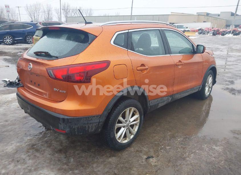 Photo 4 of 2017 Nissan Rogue SPORT SV (VIN JN1BJ1CR0HW131253)