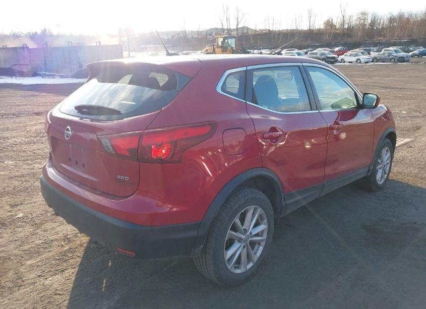 Photo 4 of 2017 Nissan Rogue SPORT S (VIN JN1BJ1CR0HW132113)