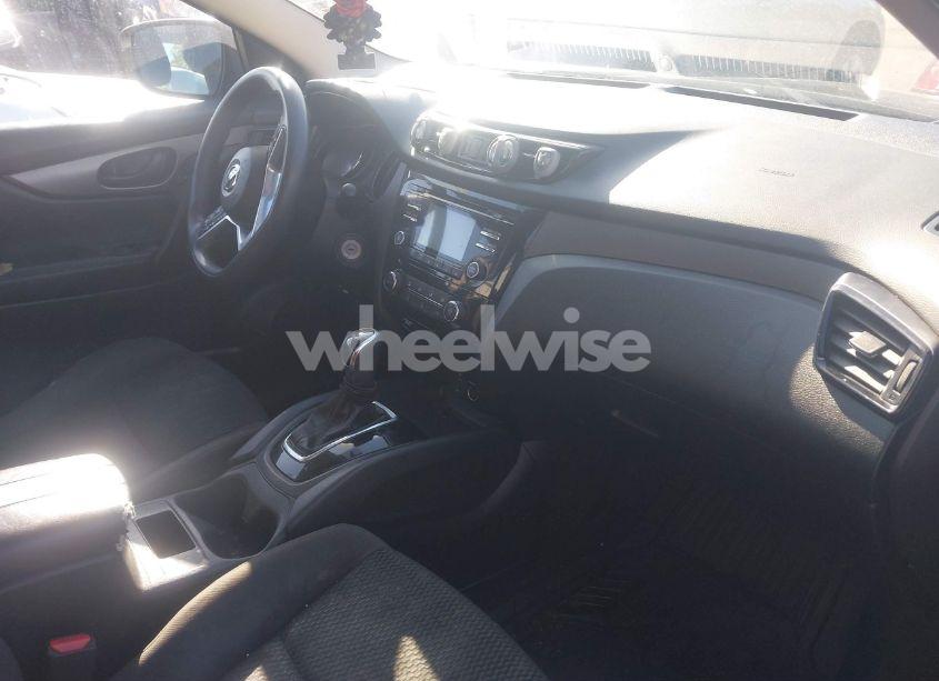 Photo 5 of 2017 Nissan Rogue SPORT S (VIN JN1BJ1CR0HW133410)