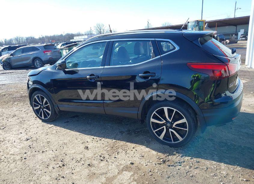 Photo 15 of 2018 Nissan Rogue SPORT SL (VIN JN1BJ1CR0JW281238)