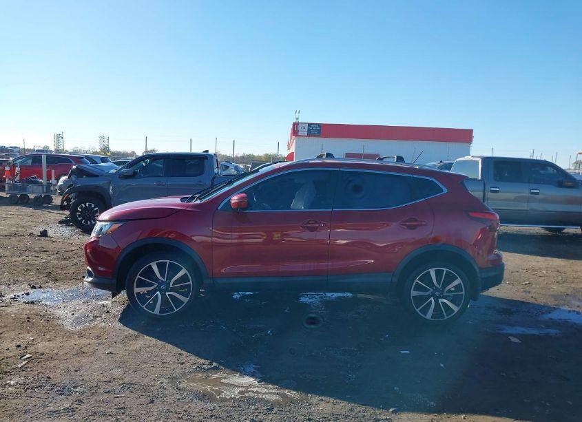 Photo 14 of 2018 Nissan Rogue SPORT SL (VIN JN1BJ1CR0JW284527)