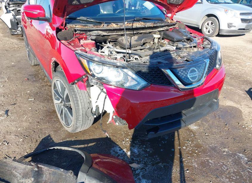 Photo 6 of 2018 Nissan Rogue SPORT SL (VIN JN1BJ1CR0JW284527)