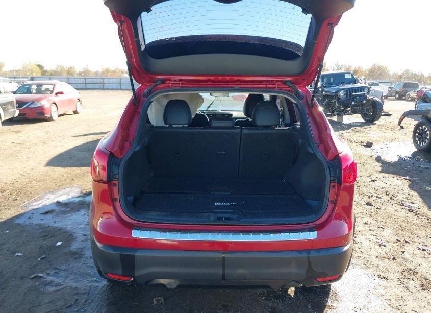 Photo 8 of 2018 Nissan Rogue SPORT SL (VIN JN1BJ1CR0JW284527)