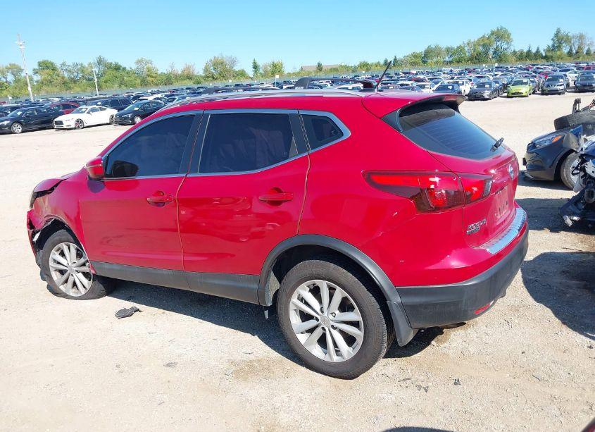 Photo 3 of 2018 Nissan Rogue SPORT SV (VIN JN1BJ1CR0JW284558)