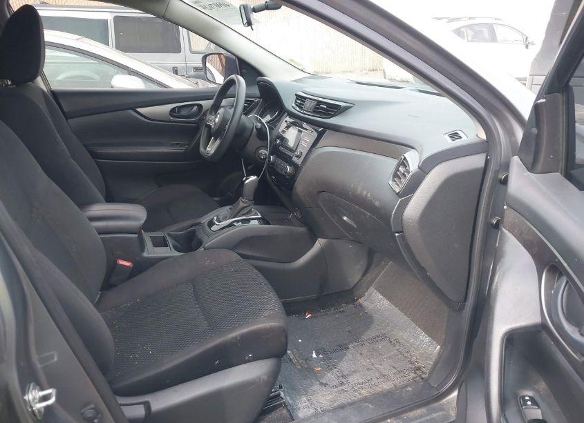 Photo 5 of 2018 Nissan Rogue SPORT S (VIN JN1BJ1CR0JW285211)