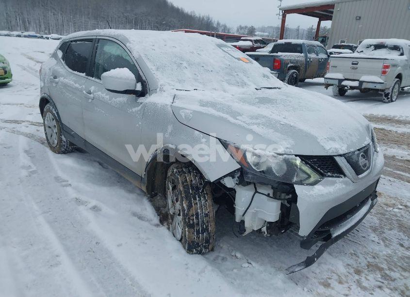 2019 Nissan Rogue SPORT S (VIN JN1BJ1CR0KW316782) main photo