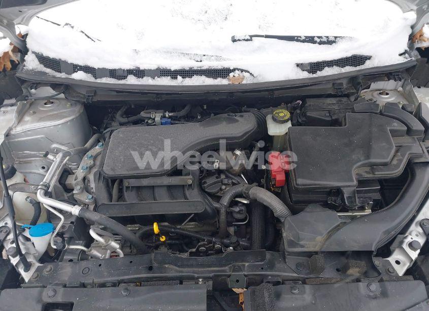 Photo 10 of 2019 Nissan Rogue SPORT S (VIN JN1BJ1CR0KW316782)