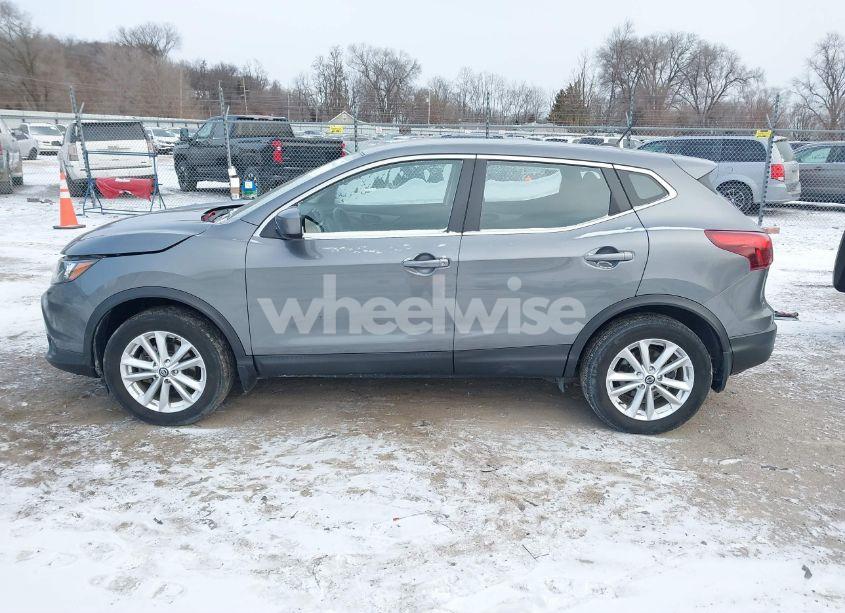 Photo 14 of 2019 Nissan Rogue SPORT S (VIN JN1BJ1CR0KW318662)