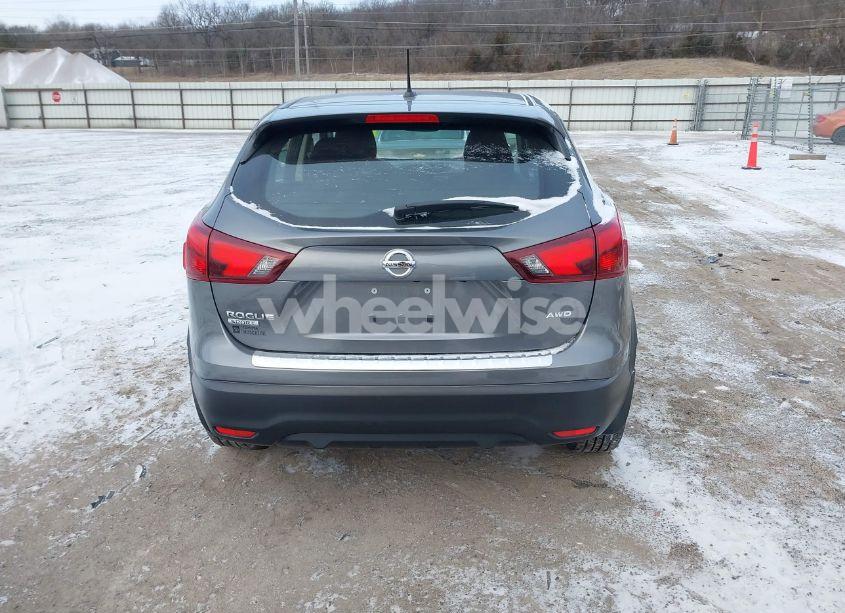 Photo 16 of 2019 Nissan Rogue SPORT S (VIN JN1BJ1CR0KW318662)