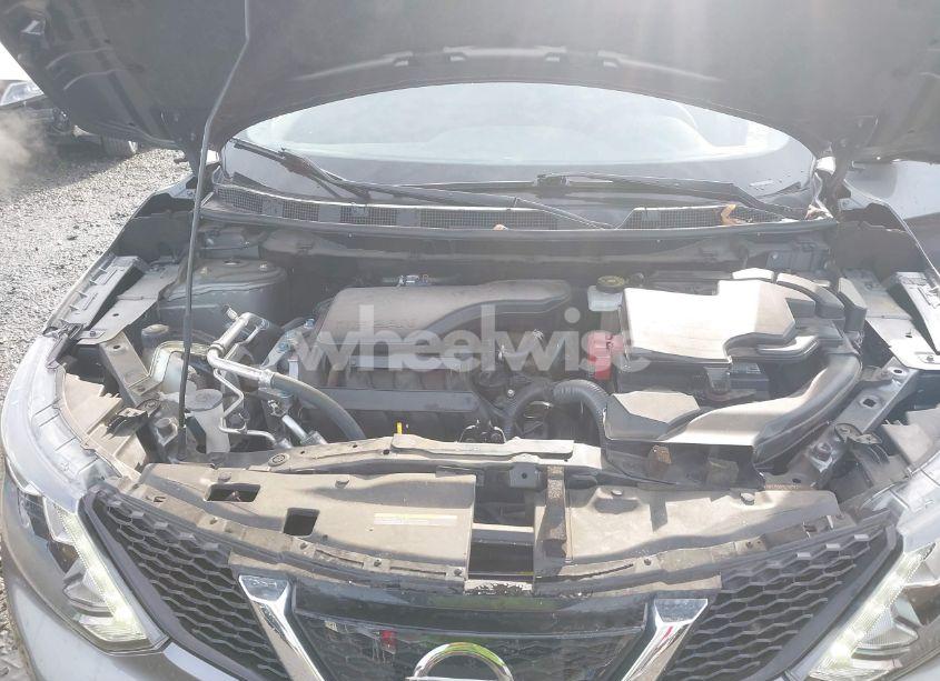 Photo 10 of 2019 Nissan Rogue SPORT SV (VIN JN1BJ1CR0KW319763)