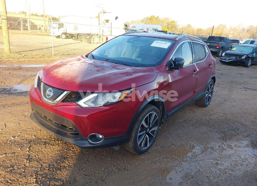 Photo 2 of 2019 Nissan Rogue SPORT SL (VIN JN1BJ1CR0KW350897)