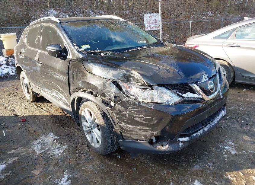 2019 Nissan Rogue SPORT SV (VIN JN1BJ1CR0KW353170) main photo