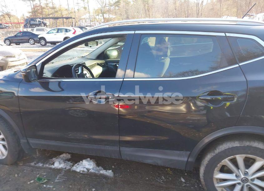 Photo 14 of 2019 Nissan Rogue SPORT SV (VIN JN1BJ1CR0KW353170)