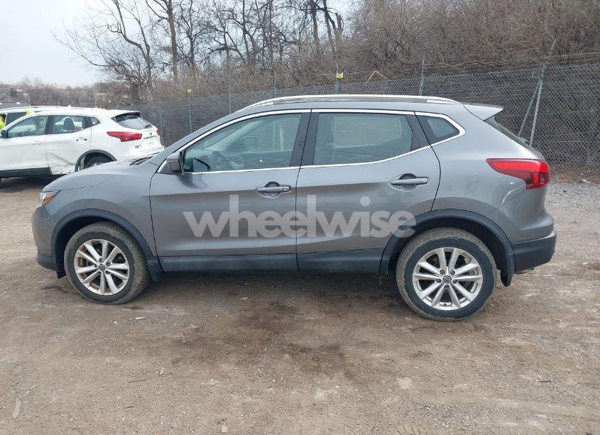 Photo 15 of 2019 Nissan Rogue SPORT SV (VIN JN1BJ1CR0KW626110)