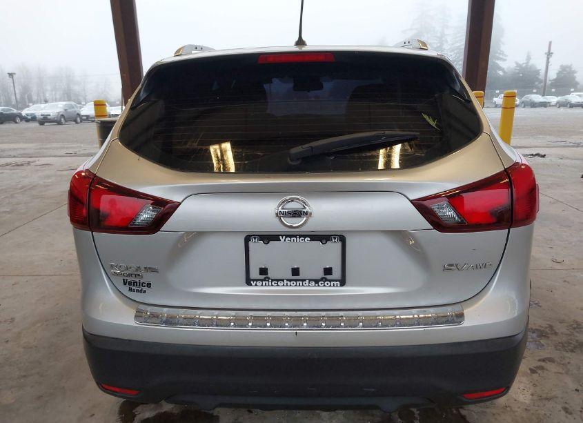 Photo 17 of 2017 Nissan Rogue SPORT SV (VIN JN1BJ1CR1HW107334)