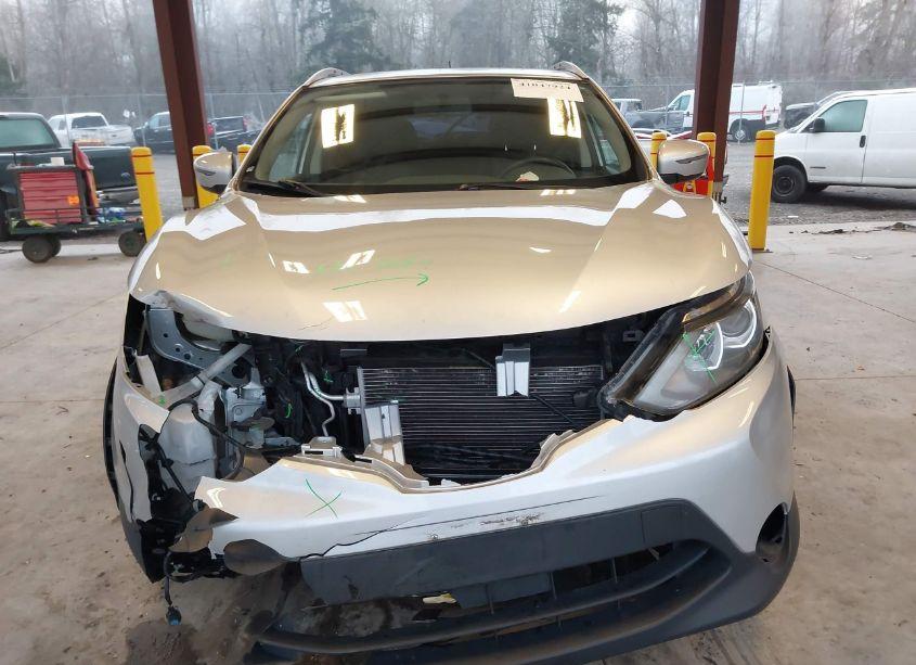 Photo 6 of 2017 Nissan Rogue SPORT SV (VIN JN1BJ1CR1HW107334)