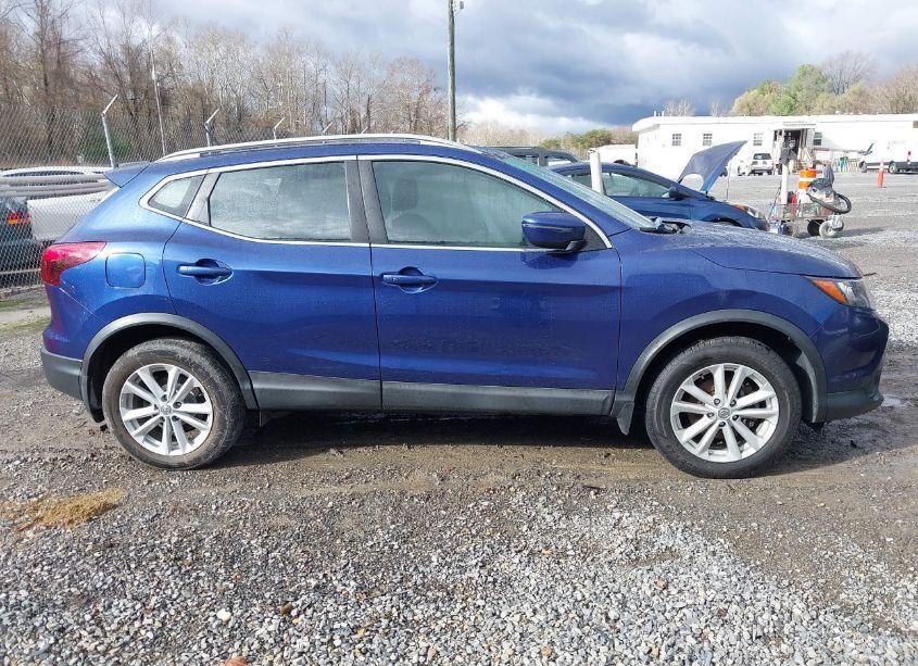 Photo 13 of 2017 Nissan Rogue SPORT SV (VIN JN1BJ1CR1HW111982)