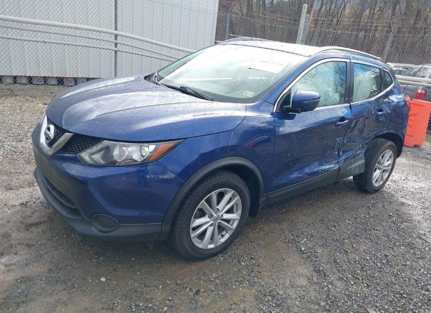 Photo 2 of 2017 Nissan Rogue SPORT SV (VIN JN1BJ1CR1HW111982)