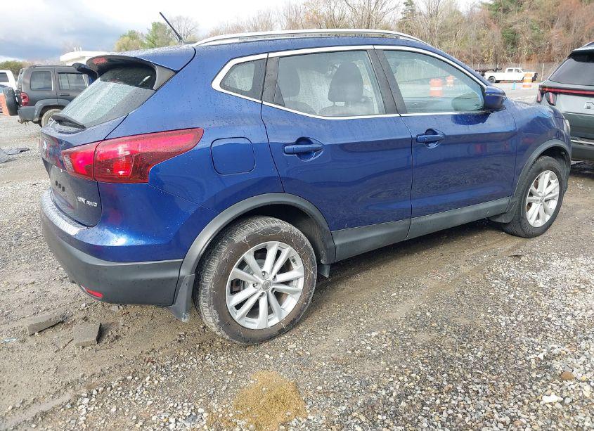 Photo 4 of 2017 Nissan Rogue SPORT SV (VIN JN1BJ1CR1HW111982)