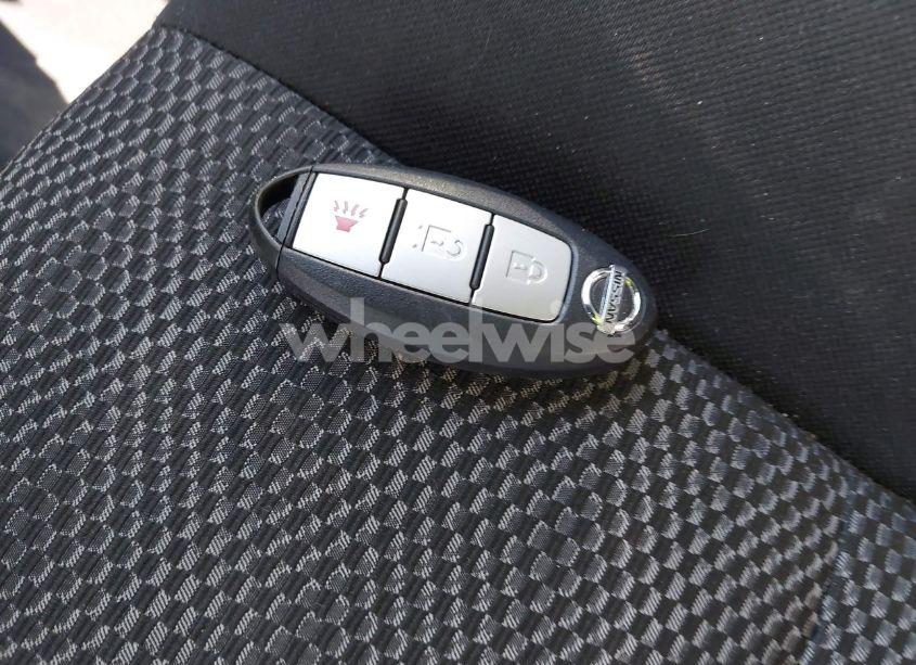 Photo 11 of 2017 Nissan Rogue SPORT SV (VIN JN1BJ1CR1HW113179)