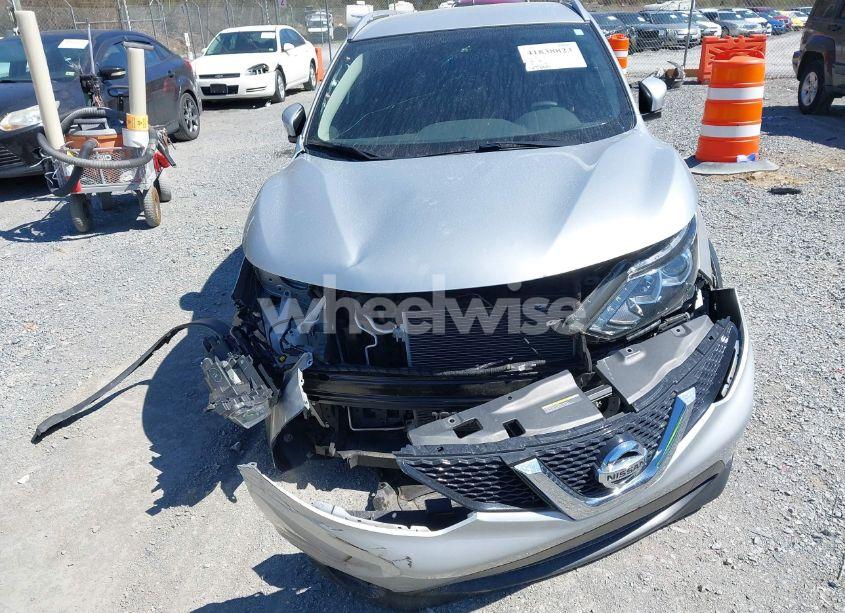 Photo 6 of 2017 Nissan Rogue SPORT SV (VIN JN1BJ1CR1HW113179)