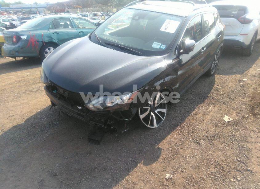 Photo 2 of 2017 Nissan Rogue SPORT SL (VIN JN1BJ1CR1HW126756)