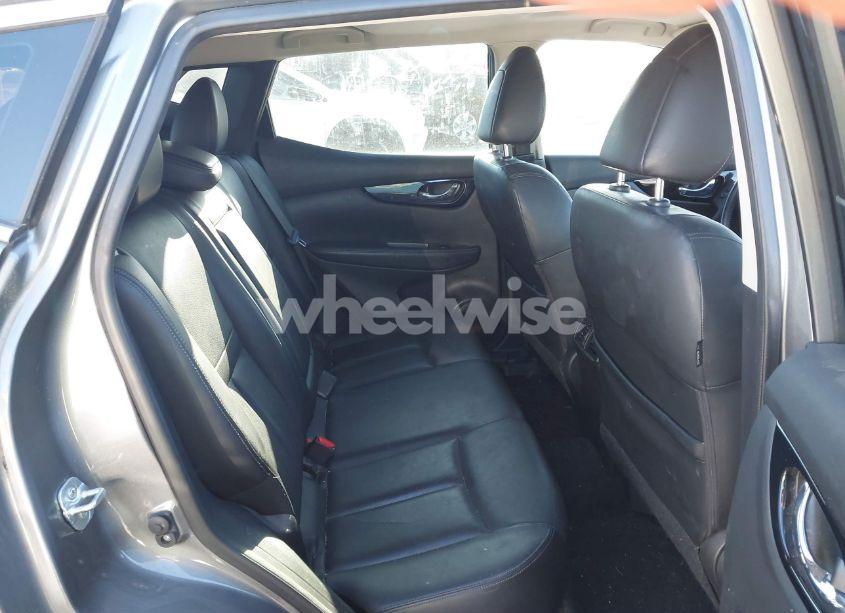 Photo 8 of 2018 Nissan Rogue SPORT SL (VIN JN1BJ1CR1JW204491)