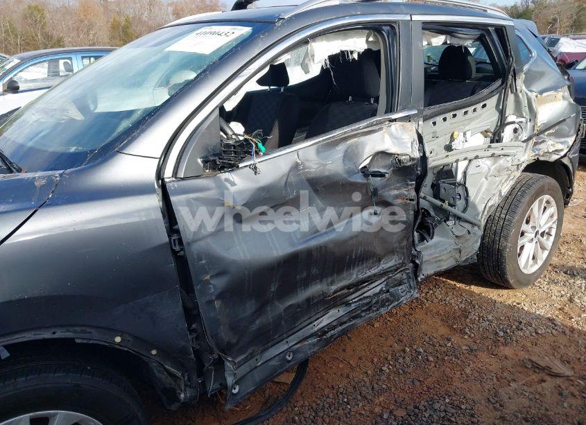 Photo 6 of 2018 Nissan Rogue SPORT SV (VIN JN1BJ1CR1JW204765)