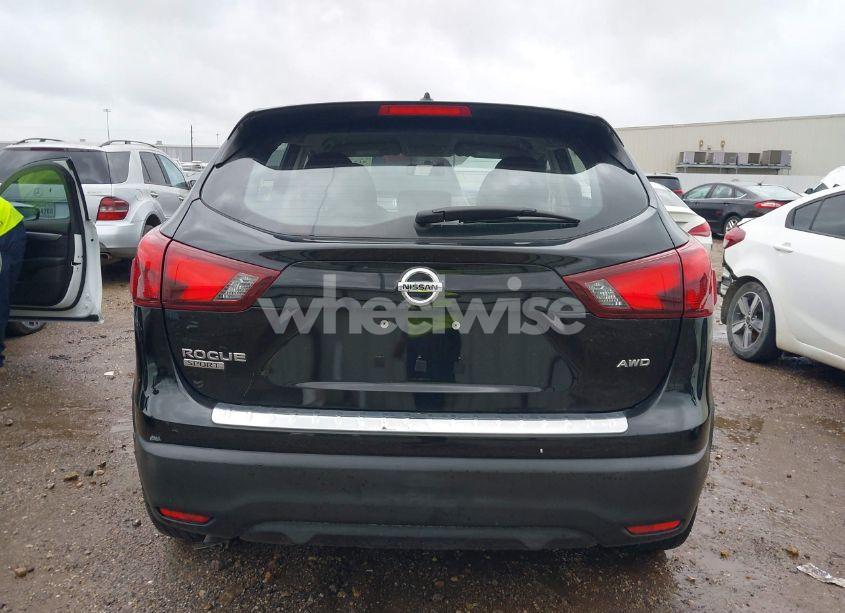 Photo 16 of 2018 Nissan Rogue SPORT S (VIN JN1BJ1CR1JW252752)