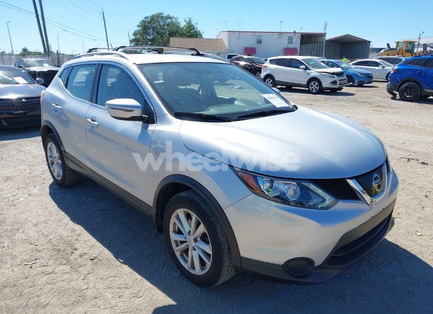2018 Nissan Rogue SPORT SV (VIN JN1BJ1CR1JW253853) main photo