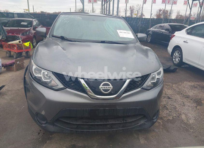 Photo 11 of 2018 Nissan Rogue SPORT S (VIN JN1BJ1CR1JW255280)