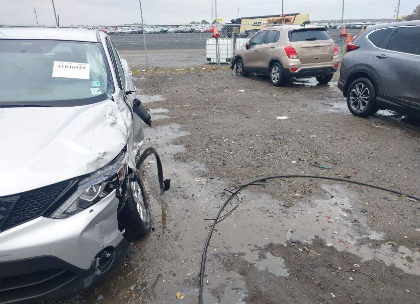 Photo 17 of 2018 Nissan Rogue SPORT S (VIN JN1BJ1CR1JW262326)