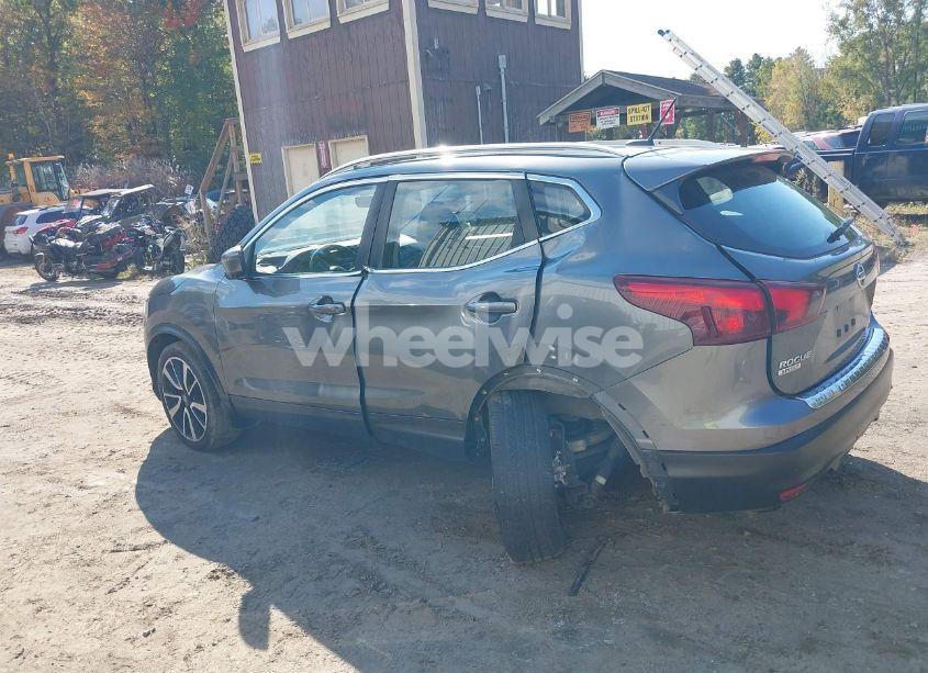 Photo 14 of 2018 Nissan Rogue SPORT SL (VIN JN1BJ1CR1JW290773)