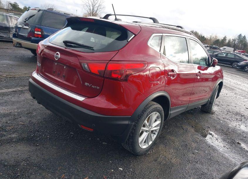 Photo 4 of 2019 Nissan Rogue SPORT SV (VIN JN1BJ1CR1KW322445)