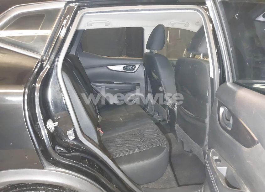 Photo 8 of 2019 Nissan Rogue SPORT S (VIN JN1BJ1CR1KW325569)