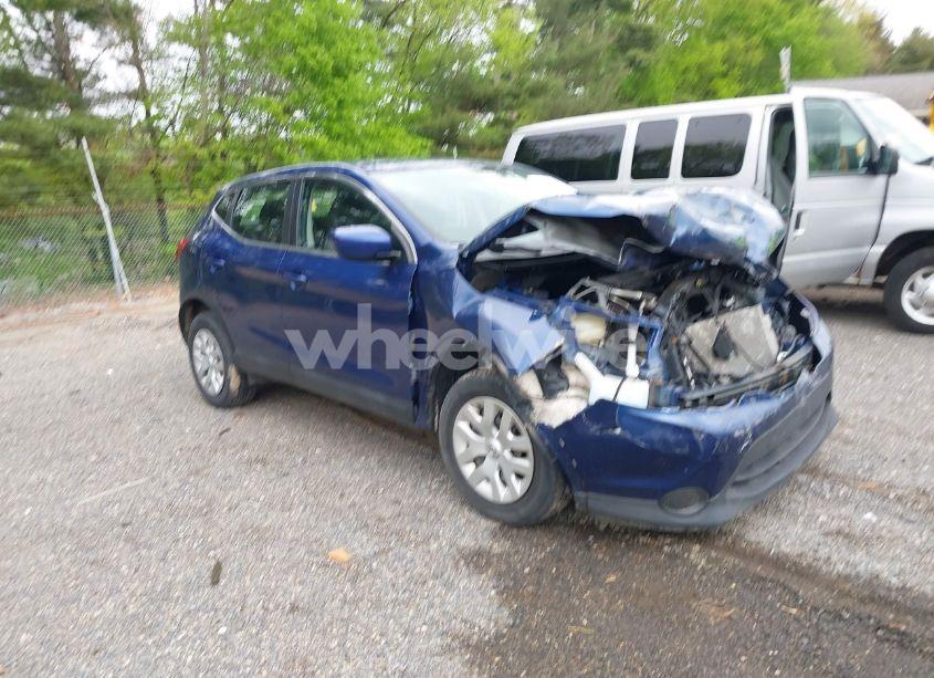 2019 Nissan Rogue SPORT S (VIN JN1BJ1CR1KW337141) main photo